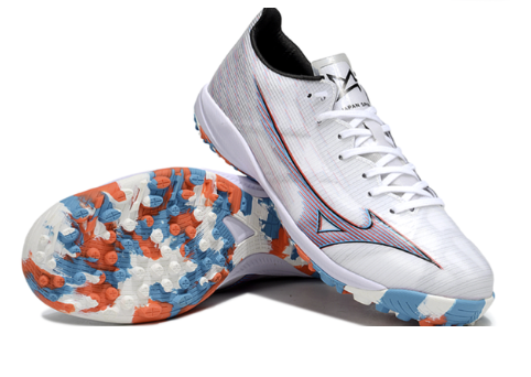 17. Mizuno TF – Blanco/Multicolor
