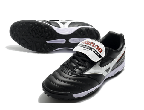 49. Mizuno Morelia TF – Negro/Blanco