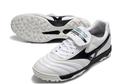 58. Mizuno Morelia TF – Blanco/Negro