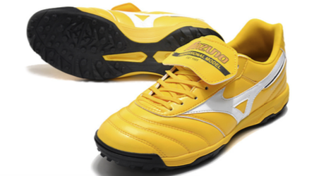 60. Mizuno Morelia TF – Amarillo/Blanco